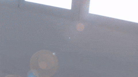 Innerscene Virtual Sun Model A7 appears to have infinite depth on ceiling